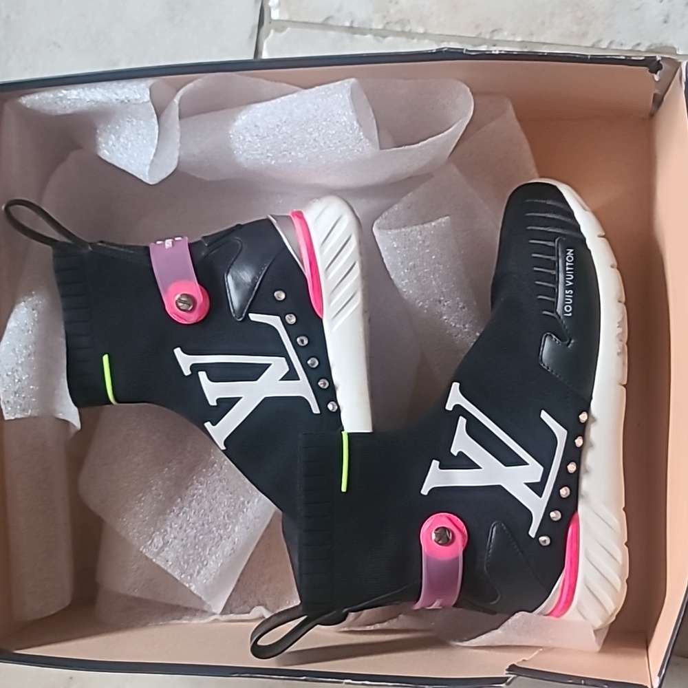 Louis vuitton socks sneakers- Size European 35